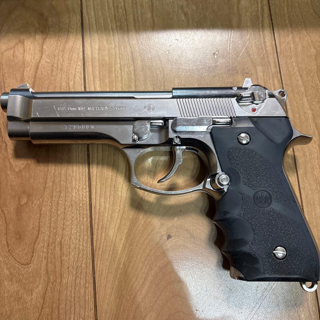 東京マルイ M92F クロームステンレス