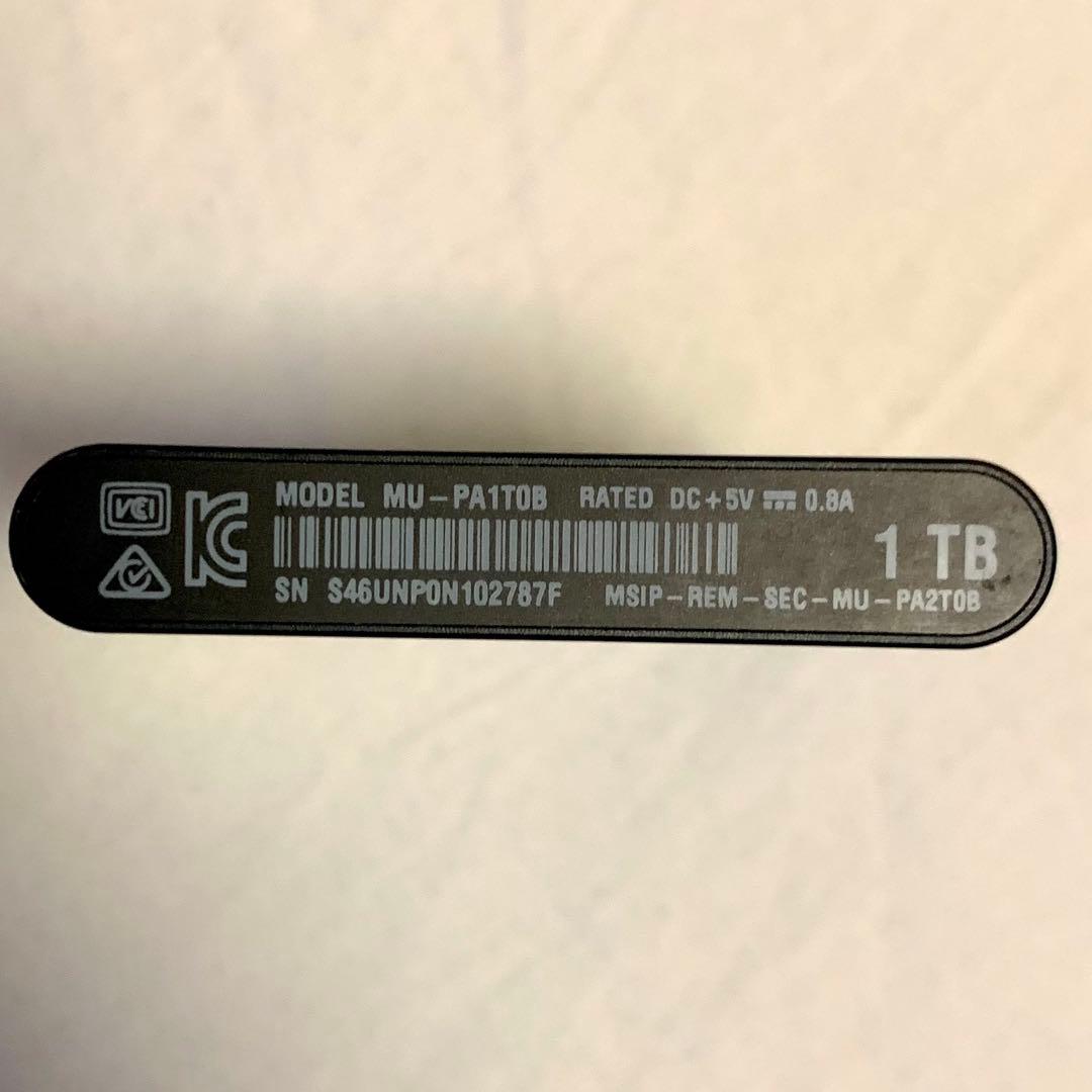 外付けハードディスク・ドライブ Samsung Portable SSD T5 1TB