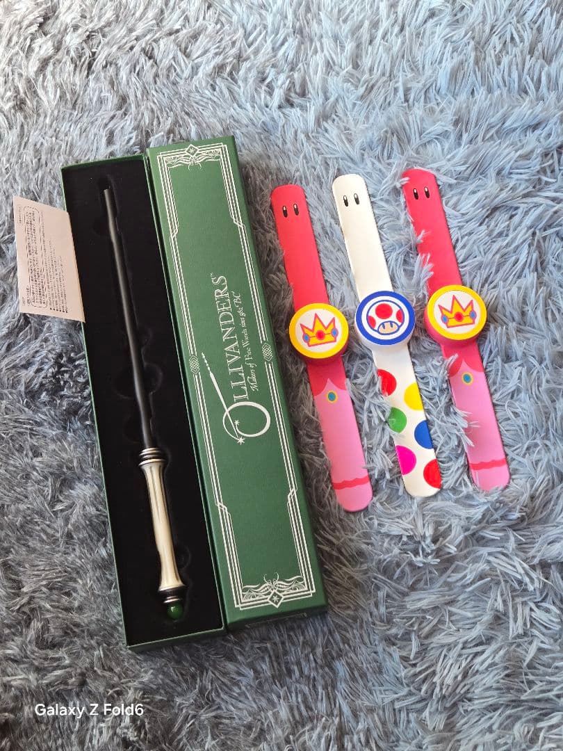 USJスーパーマリオパワーアップバンド3本 ＆ ハリーポッター 魔法の杖