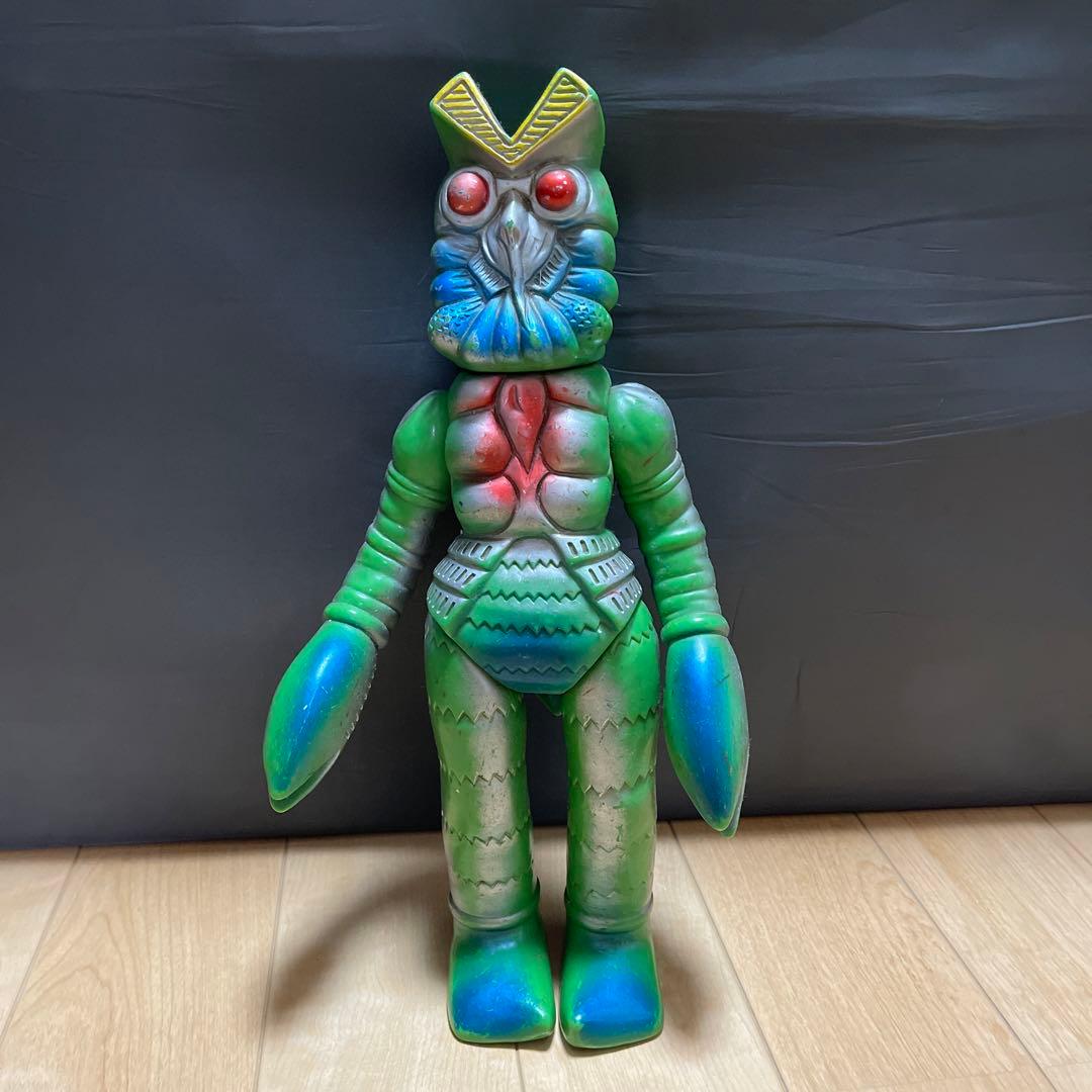 ブルマァク　ジャイアントバルタン星人　ソフビ！