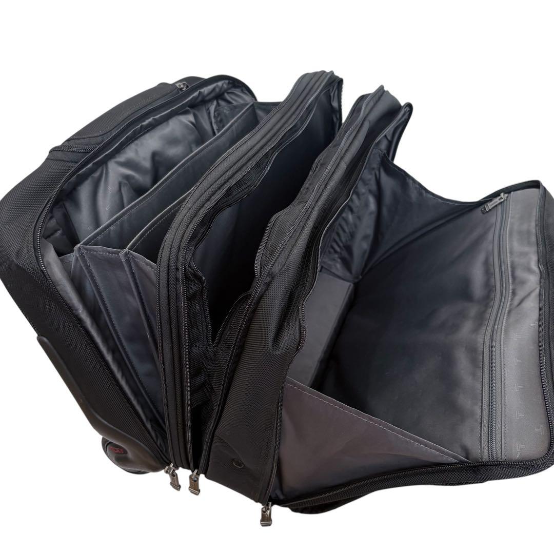 TUMI トゥミ キャリーケース ビジネスバッグ ブラック 2輪キャリー