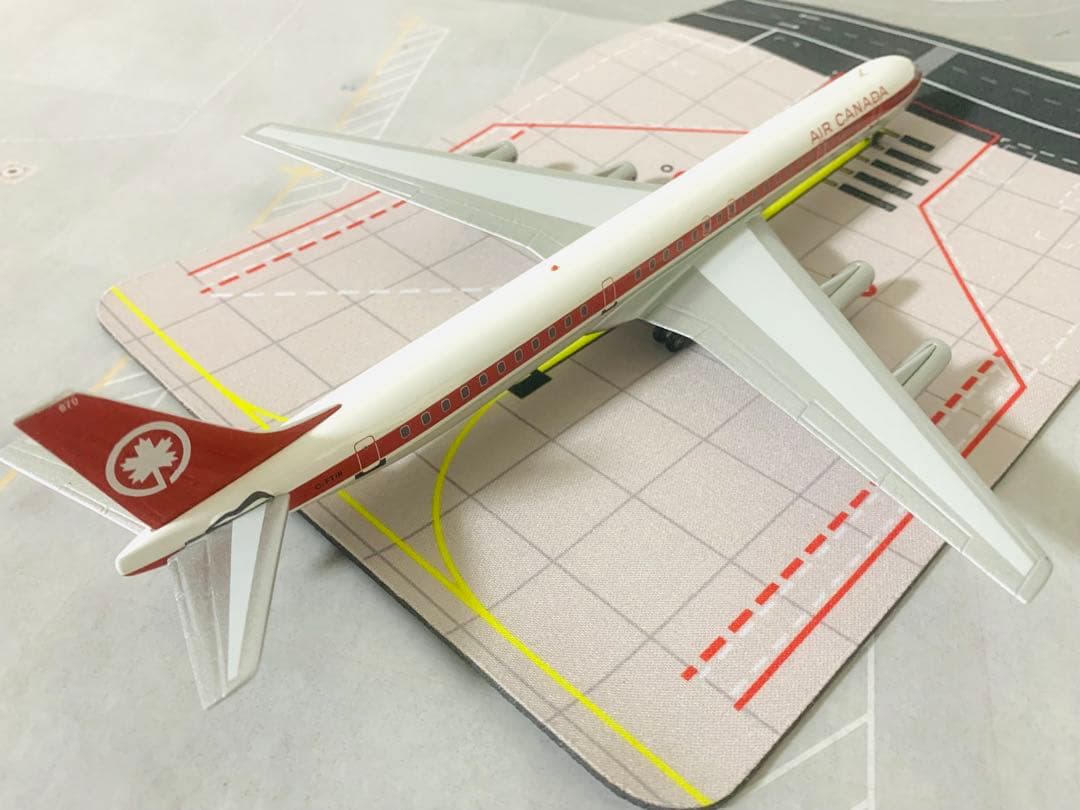 インフライト１／２００エアカナダＤＣ－８－６３金属製ダイキャストモデル完成品