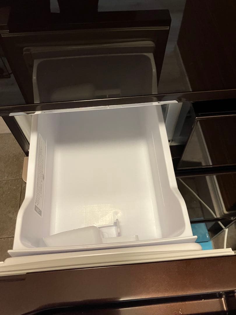 HITACHI 日立　冷凍冷蔵庫5ドア 415L（R-S4200D）2014年製