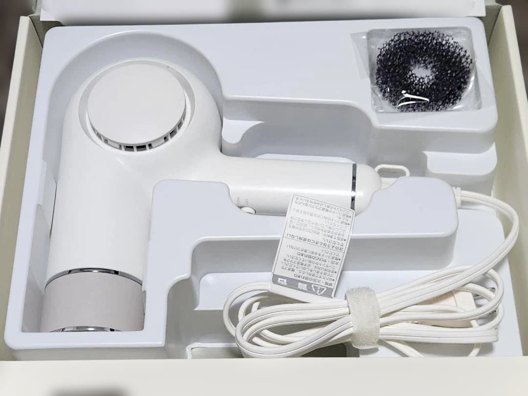 Care Dryer ホワイト ヘアドライヤー