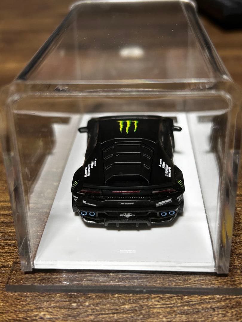 ミニカー Lamborghini Huracan Monster Energy 1/64