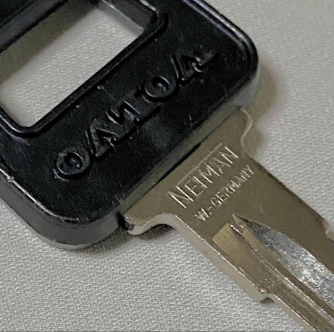 k*k様 ボルボ240 純正 新品 NEIMAN ブランクキー 740 940に