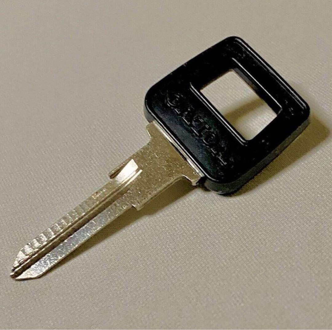 k*k様 ボルボ240 純正 新品 NEIMAN ブランクキー 740 940に