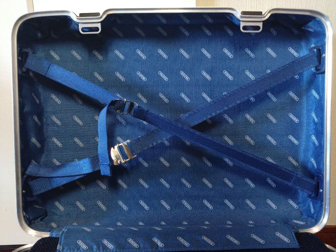 最上級機種✈️【RIMOWA　silver intgral 】35L　美品