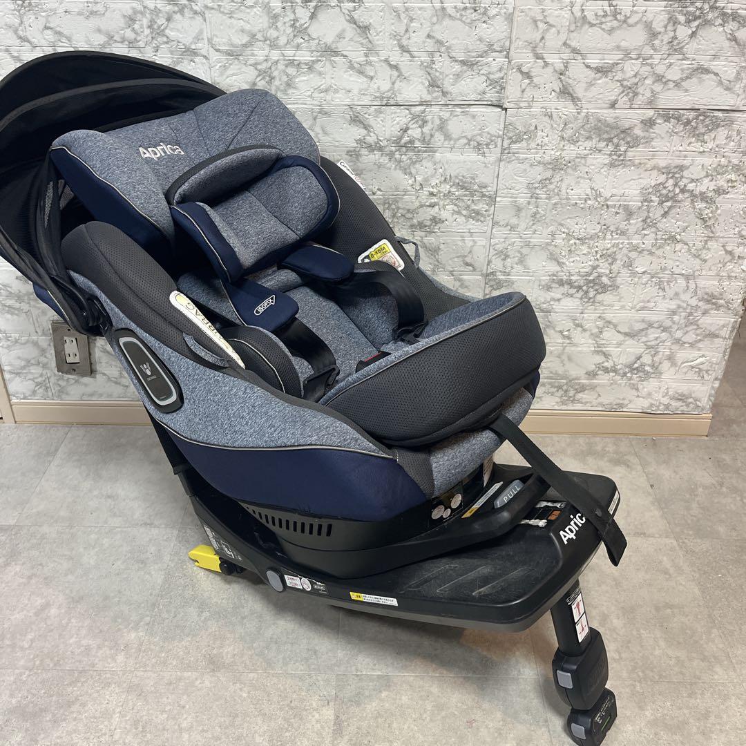 Apricaアップリカ　クルリラプラス360°セーフティー新生児〜OK