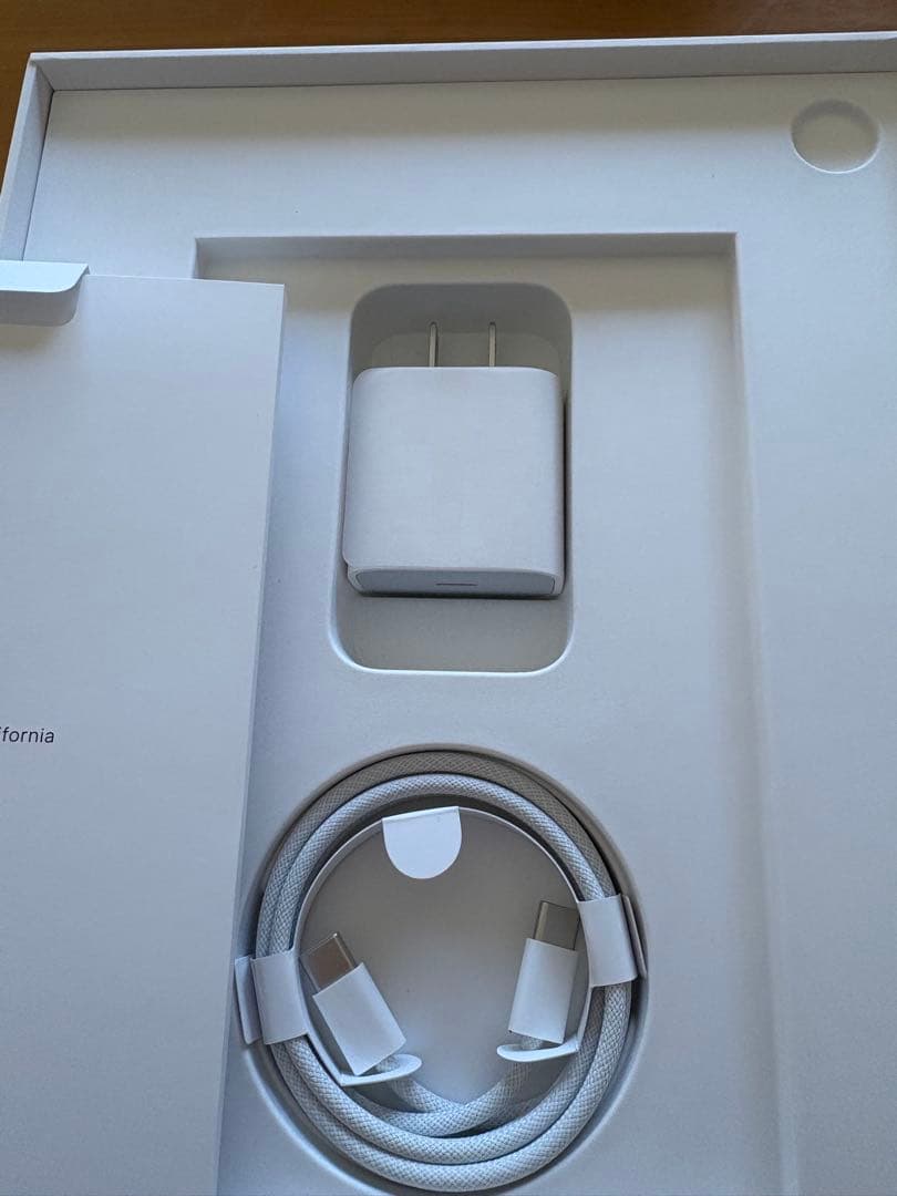 iPad A16 128GB Wi-Fi ブルー