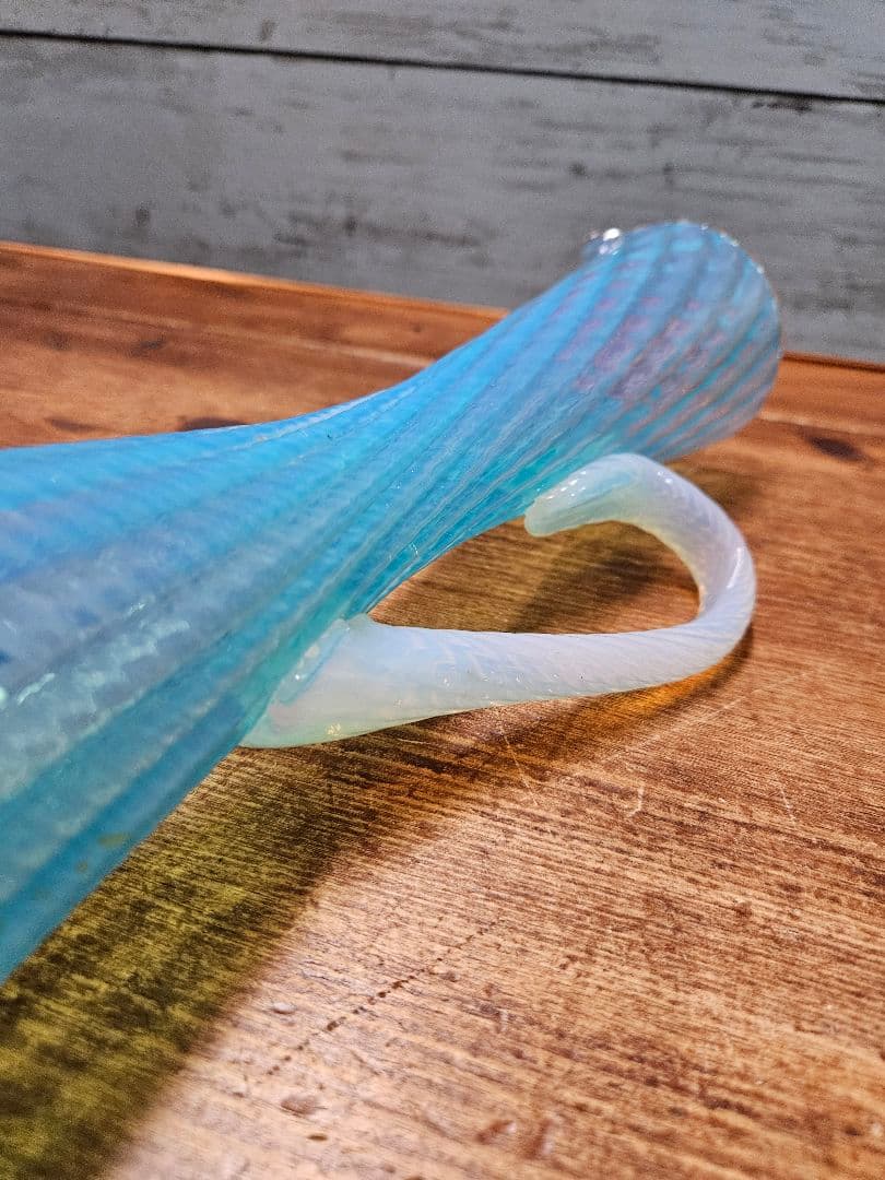 フランスアンティーク オパールセントガラスの花瓶 ピッチャー フラワーベース