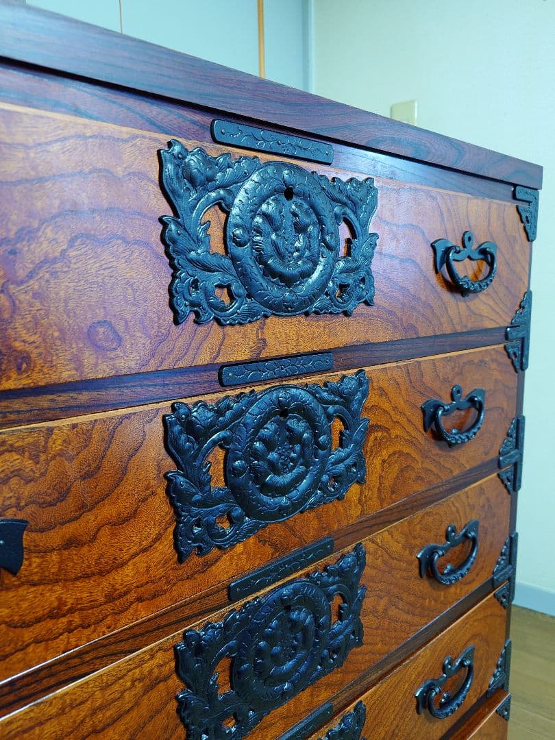 岩谷堂箪笥　五段　鍵付き