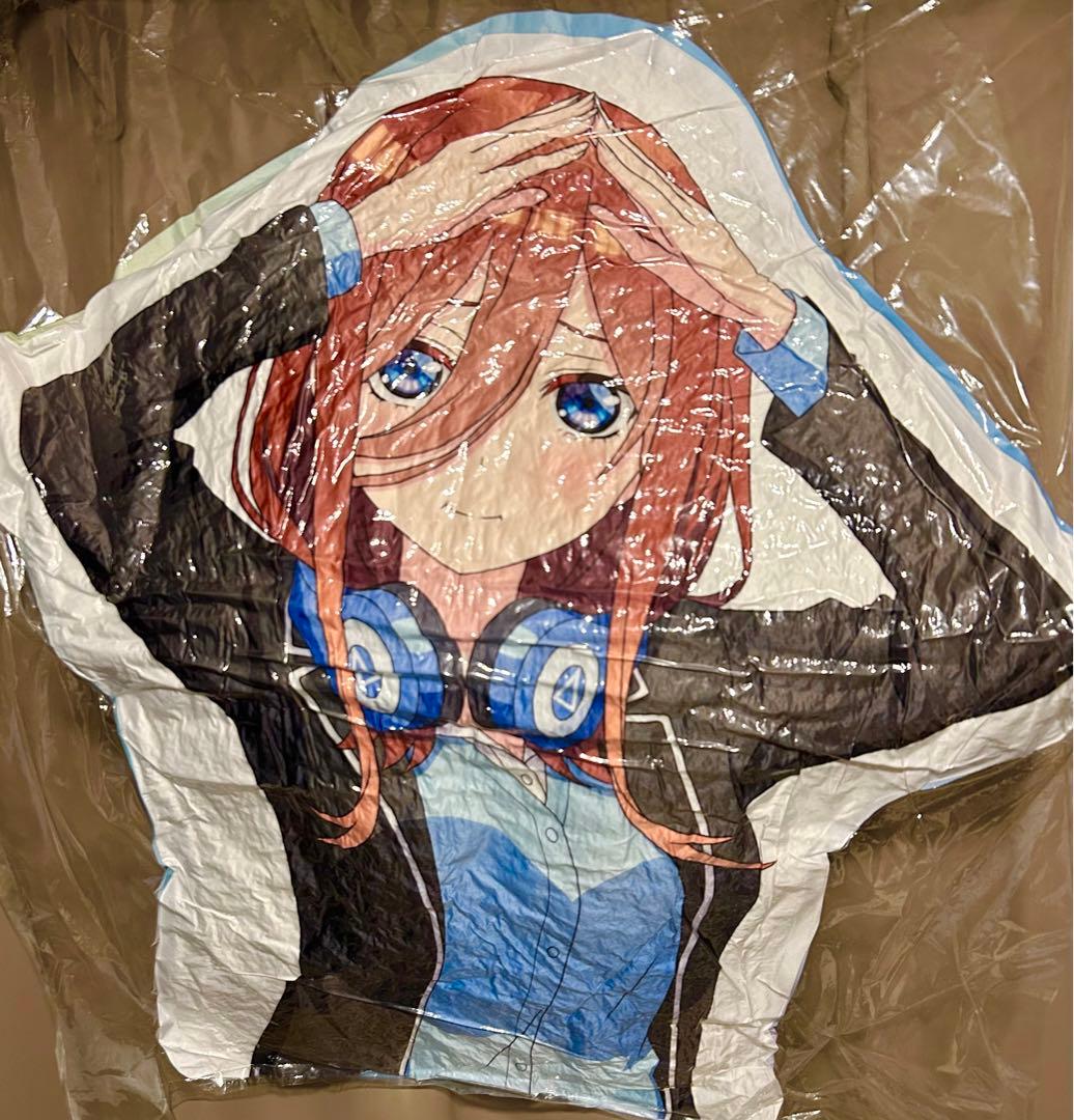 中野三玖 ダイカットクッション 五等分の花嫁　桃の館　受注生産限定