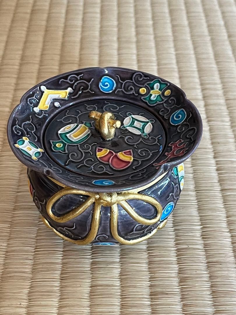 紫交趾 宝尽唐草　茶器