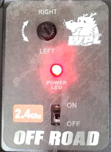 1/16ラジコンカー　WPL　C54ー１オフローダー　レッドカラー