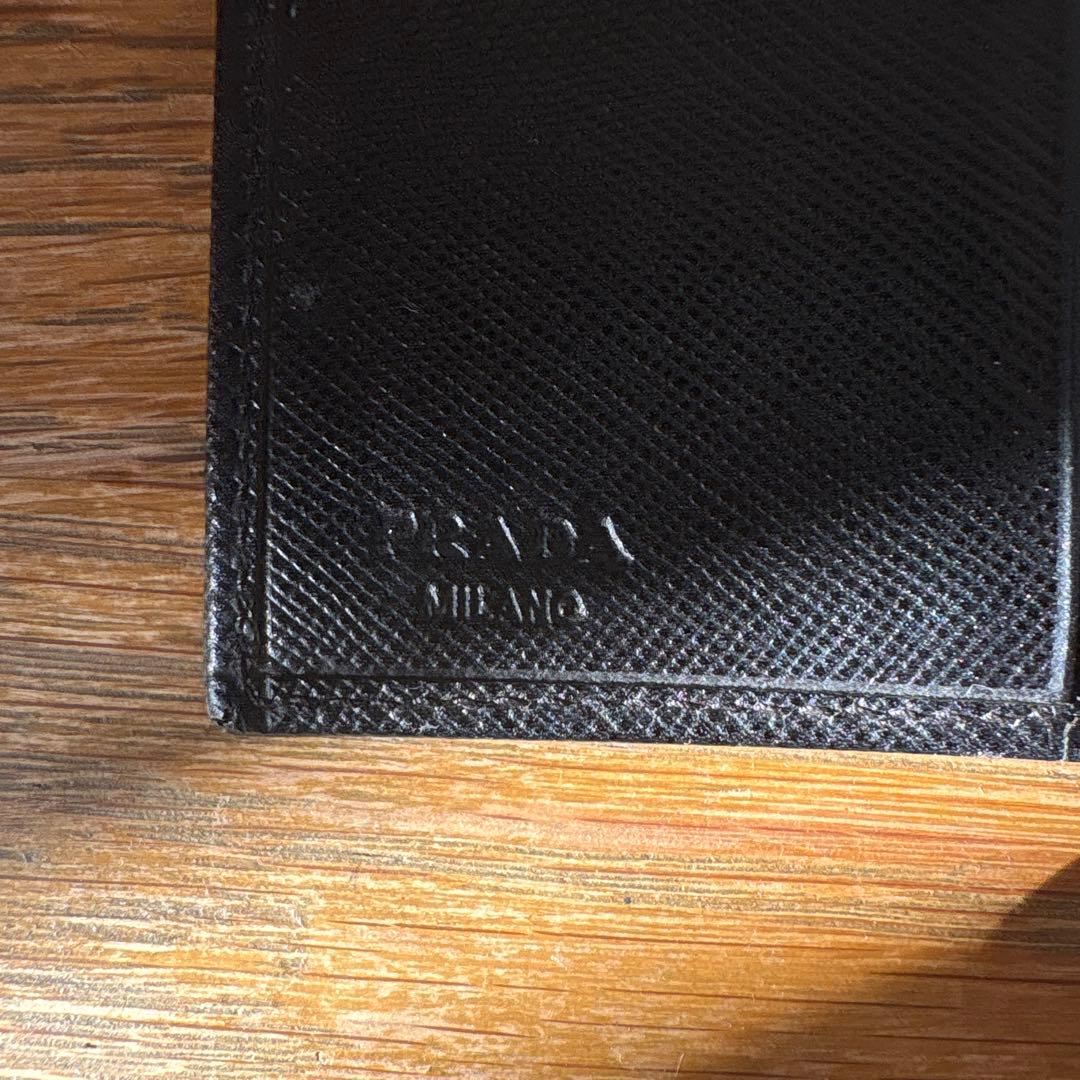 専用PRADA プラダ ブラック 三つ折り財布 サフィアーノレザー