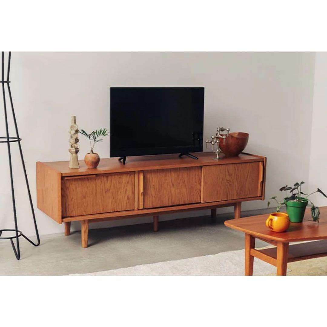 ウニコ　テレビ台 引き出し式