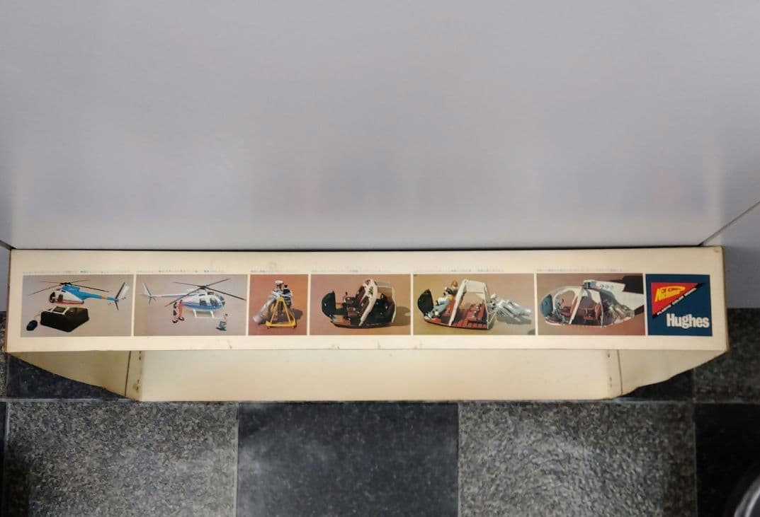 Hughes H500 ヘリコプタープラモデル 1/20