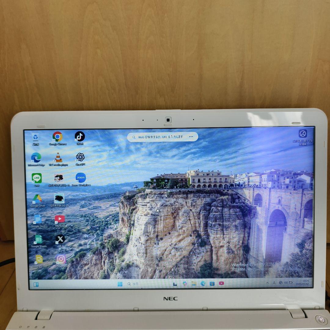 【極美品キーボード】爆速SSD✨最新Win11/ホワイト/初心者向け/マウス付属