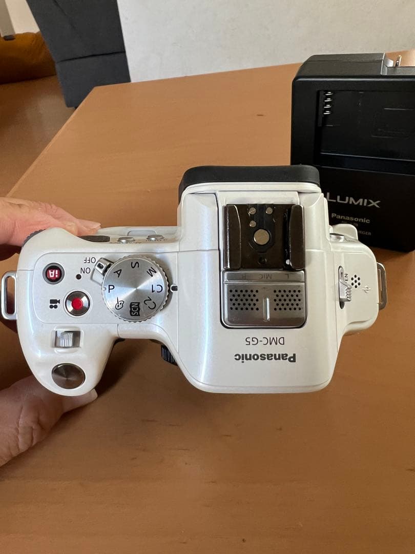 DMC-G5 ボディ ホワイト パナソニック LUMIX
