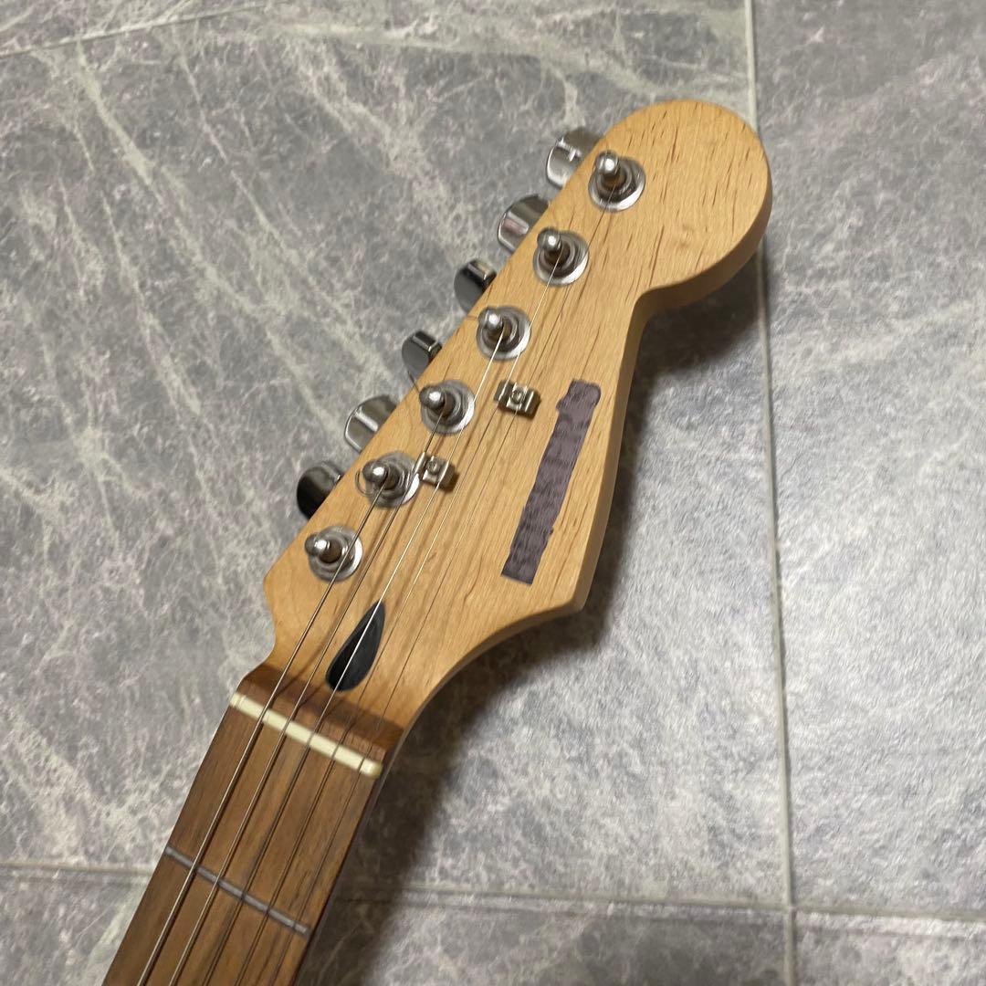 ブラックストラトキャスター ジミ・ヘンドリックス サイケ柄