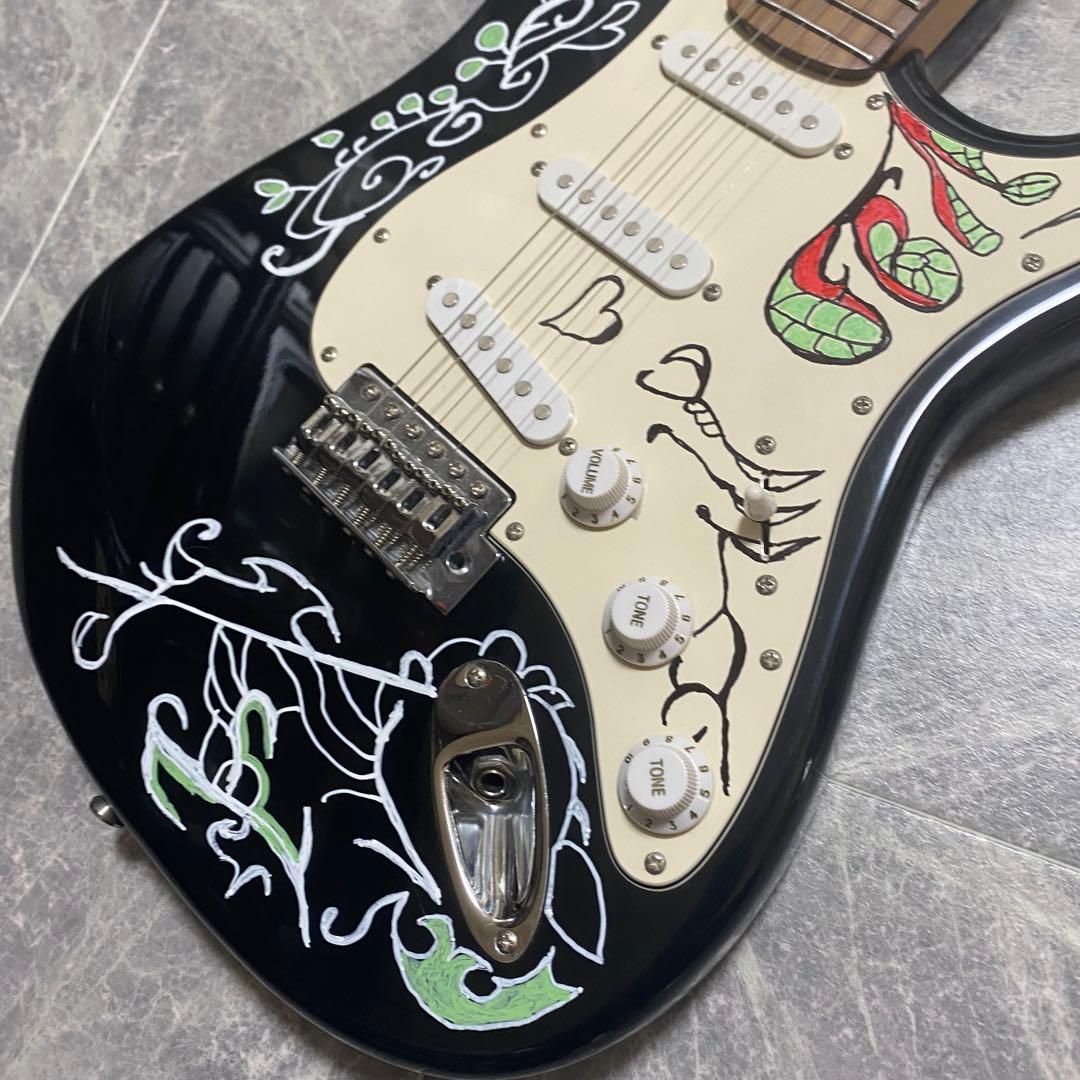 ブラックストラトキャスター ジミ・ヘンドリックス サイケ柄
