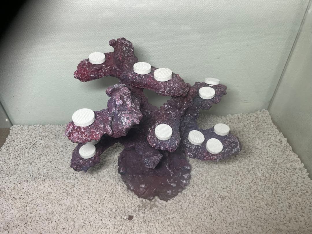 【送料無料】人工ライブロック　PHR19／12穴加工　アク抜き済み安心塗料使用