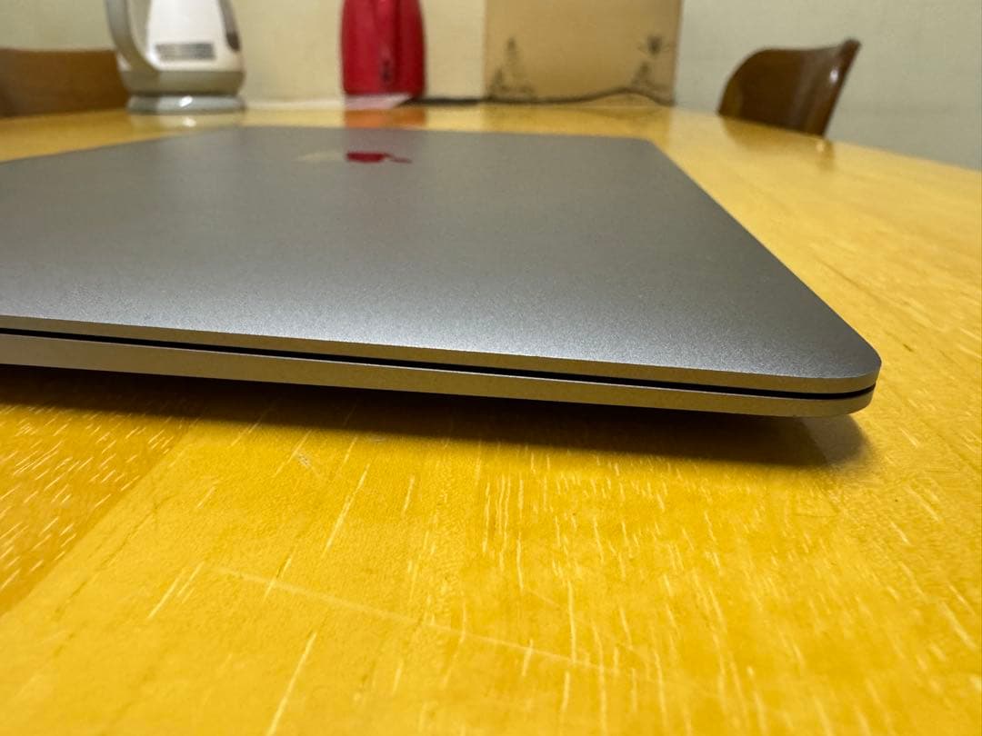 美品 MacBook Air M1 13インチ16GB 256GB