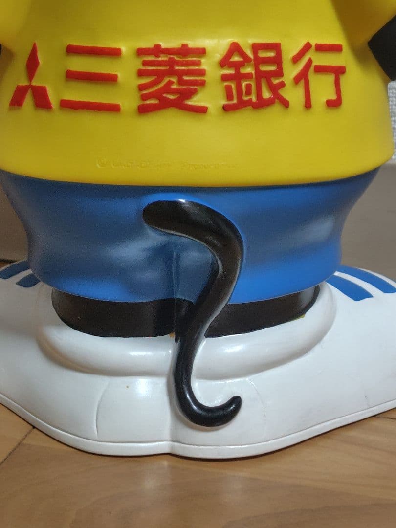 三菱銀行　ミッキーマウス　貯金箱　新品未使用　特大　ディズニー