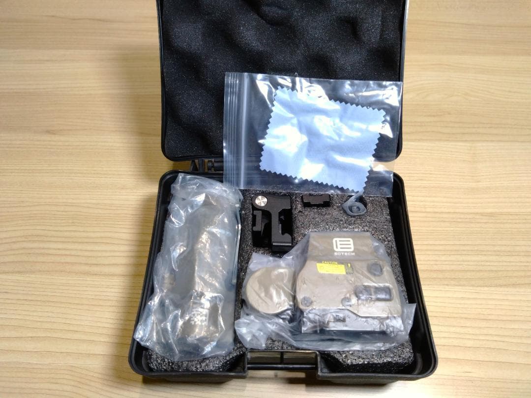 EOTECH EXPS-3ホロサイト＆ G33 Magnifierレプリカセット