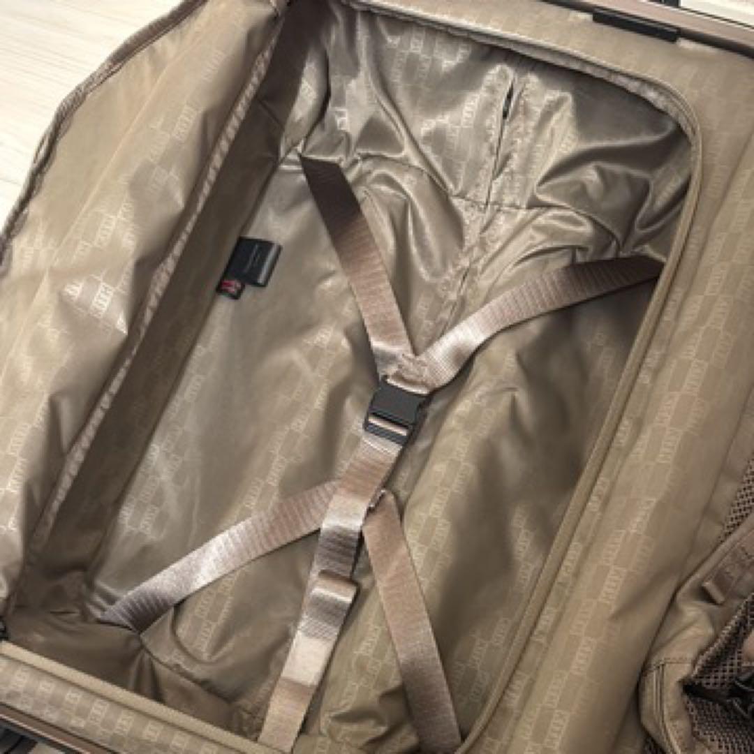 TUMI KITH コラボ キャリーケース　インターナショナルキャリーオン