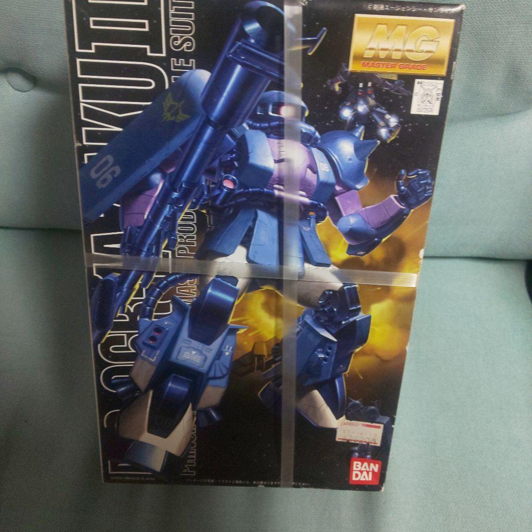 ガンプラ BANDAI MG 1／100 MS－06R ザク2