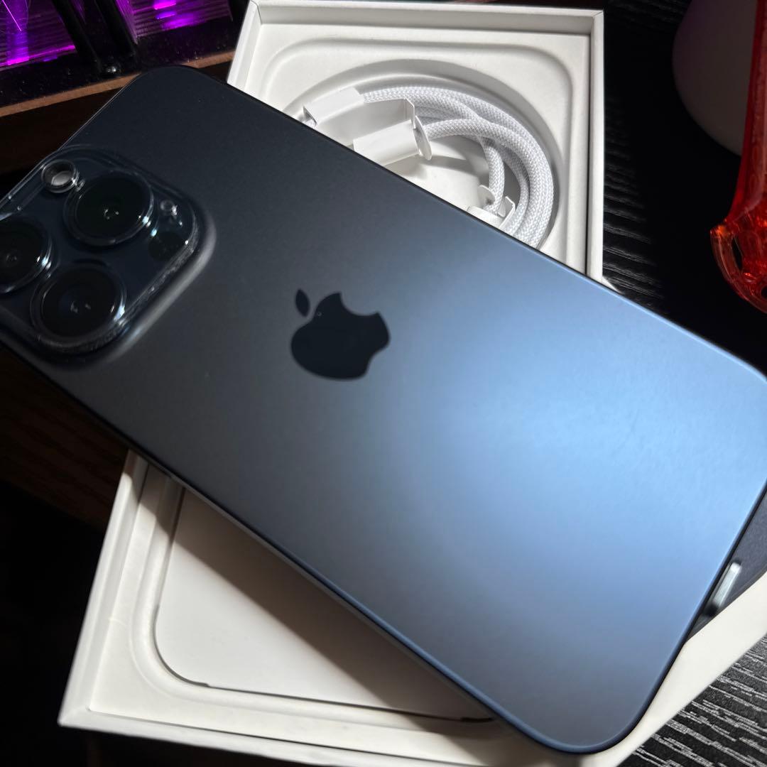 iPhone 15pro1TB新品未使用ミッドナイトブルーSIMフリー