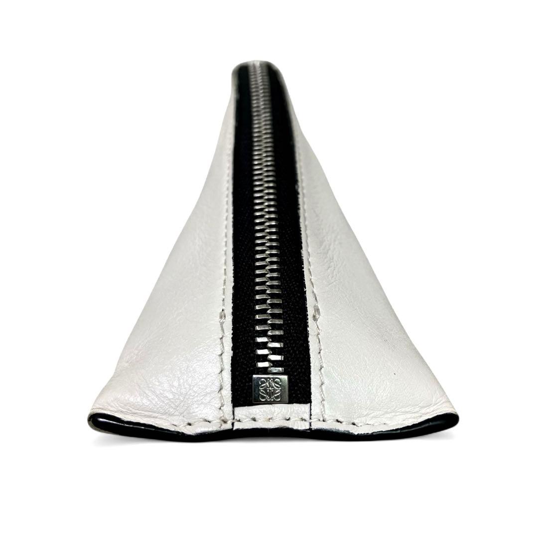 コトラ 様　LOEWE ロエベ ケース アナグラム レディース