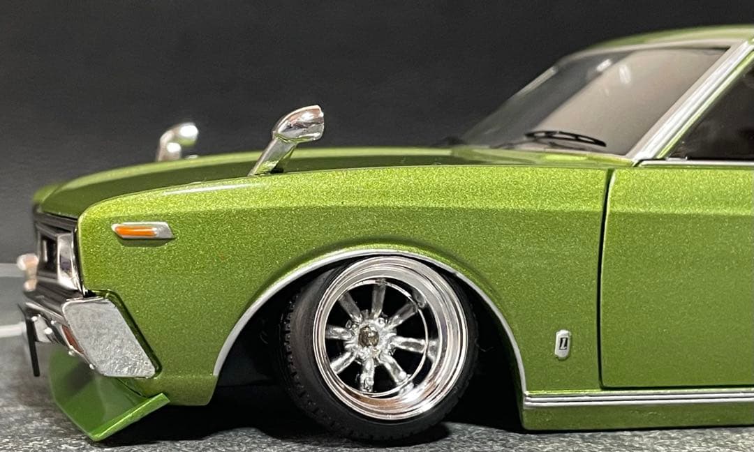 1/24 アシェット 国産名車 NISSAN ローレル SGX 改 カスタム