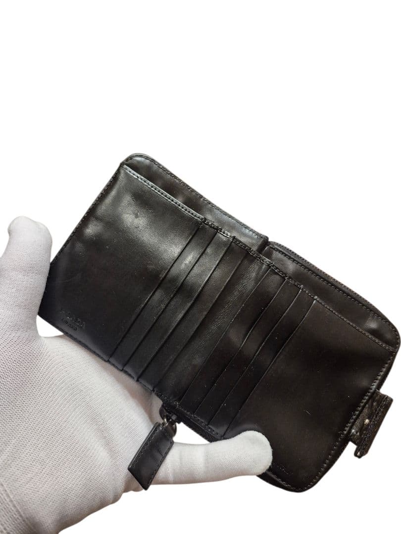 ＰＲＡＤＡ　プラダ　二つ折り財布　三角プレート　キャンパスレザー　ブラック