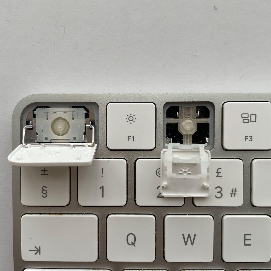 【ジャンク】Apple Magic keyboard UK配列
