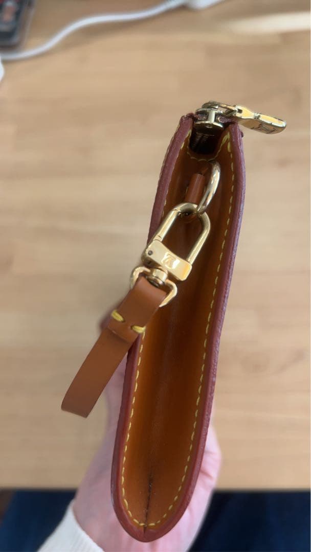 ルイヴィトンアクセソワール　エピ