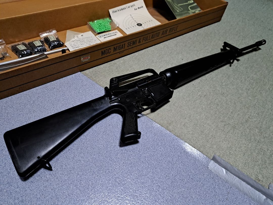 MGC M16A1 アサルトライフルモデルガン 櫢脂製ミリタリー サバゲー