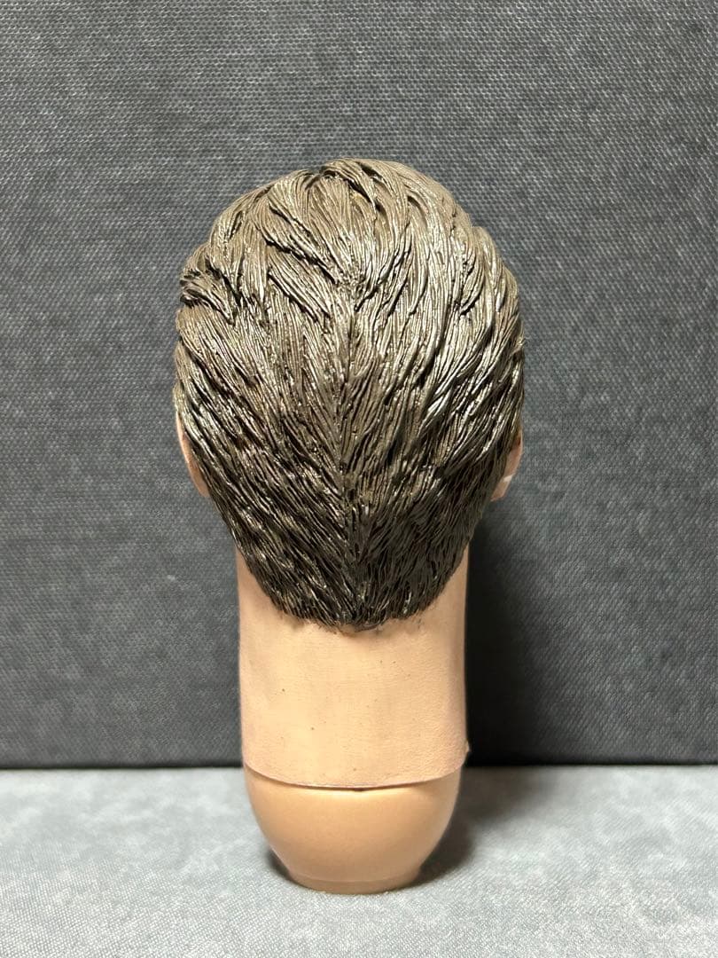 1/6 カスタムヘッド バットマン ビギンズ　ブルース・ウェイン