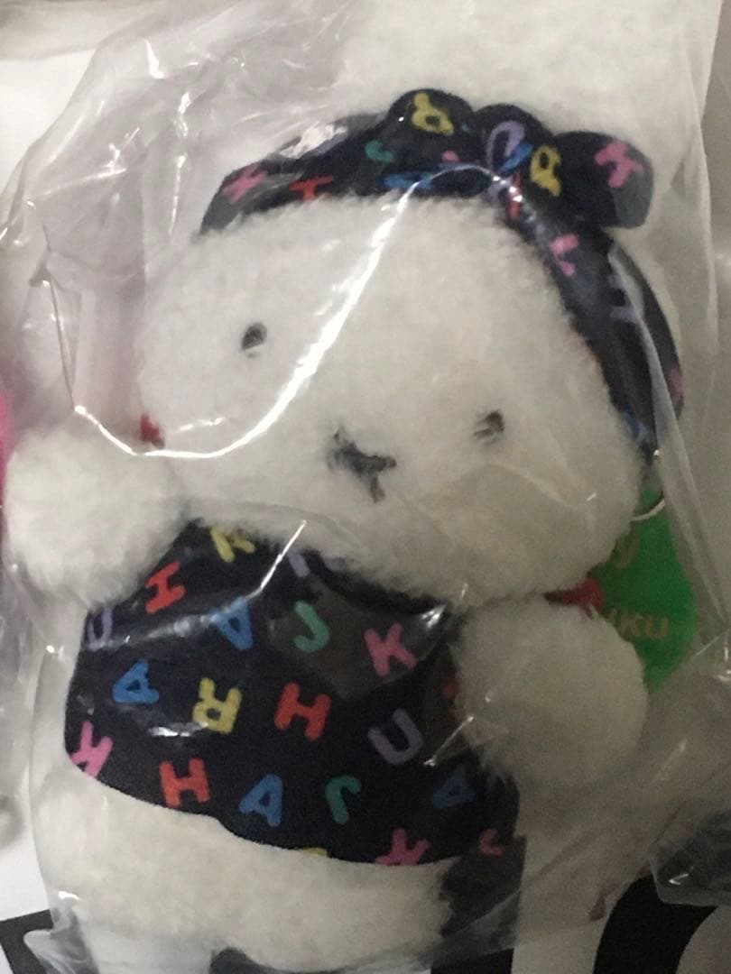 ミッフィー　原宿限定　HARAJUKU バッグチャーム　ぬいぐるみ　マスコット