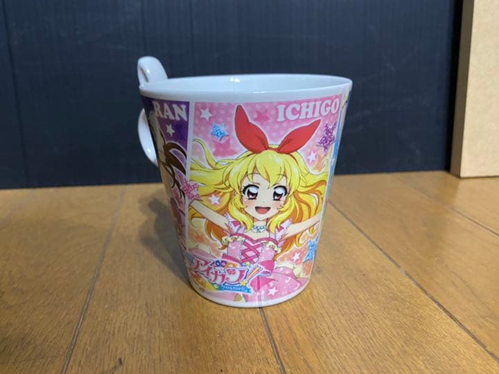 【激レア】劇場版アイカツ　音符マグカップ　星宮いちご、霧矢あおい