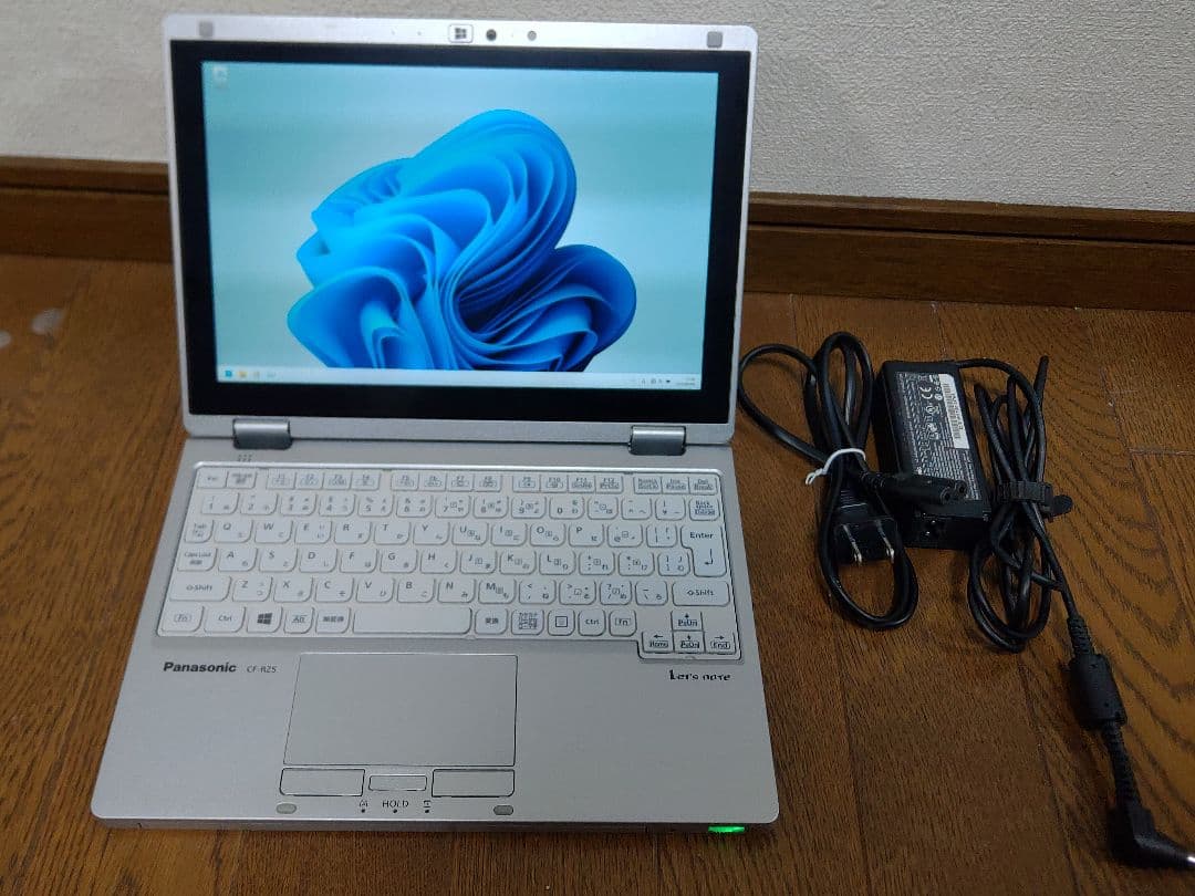 Panasonic レッツノート CF-RZ5 ノートPC