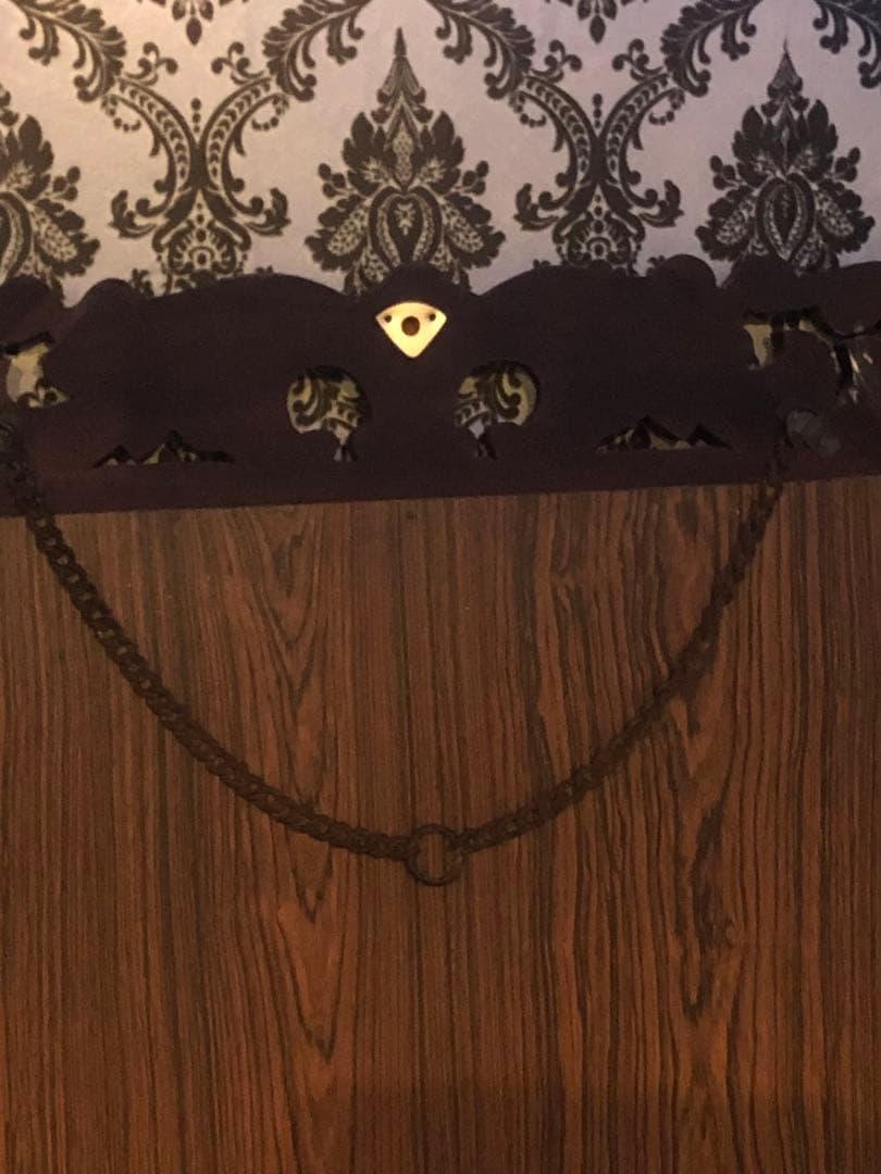 アンティーク♦️希少　一点物♦️彫刻 木彫りミラー♦️ダマスク柄♦️送料込