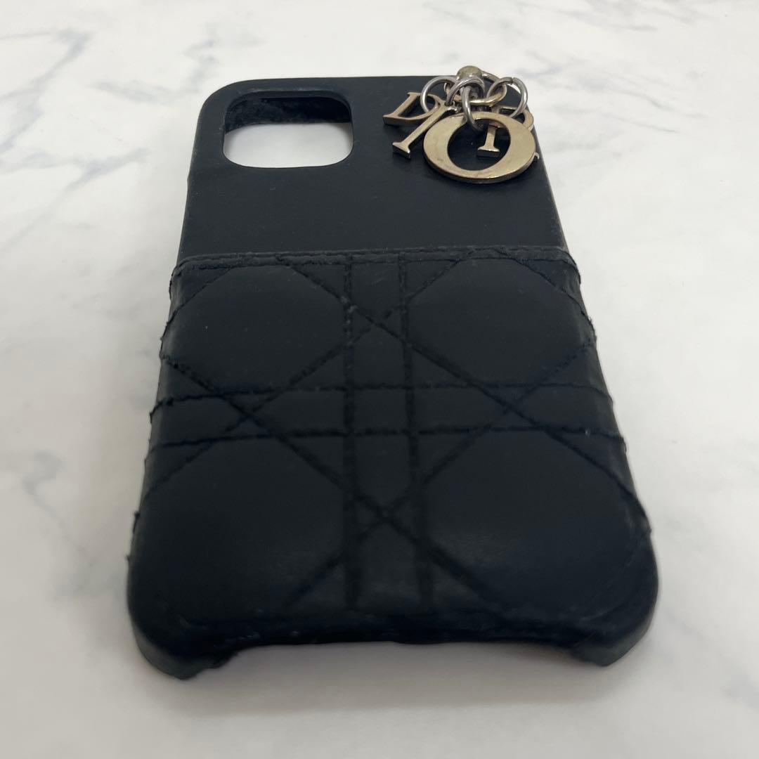 レディディオール iPhone13 カナージュ ロゴ金具 ケース レザー