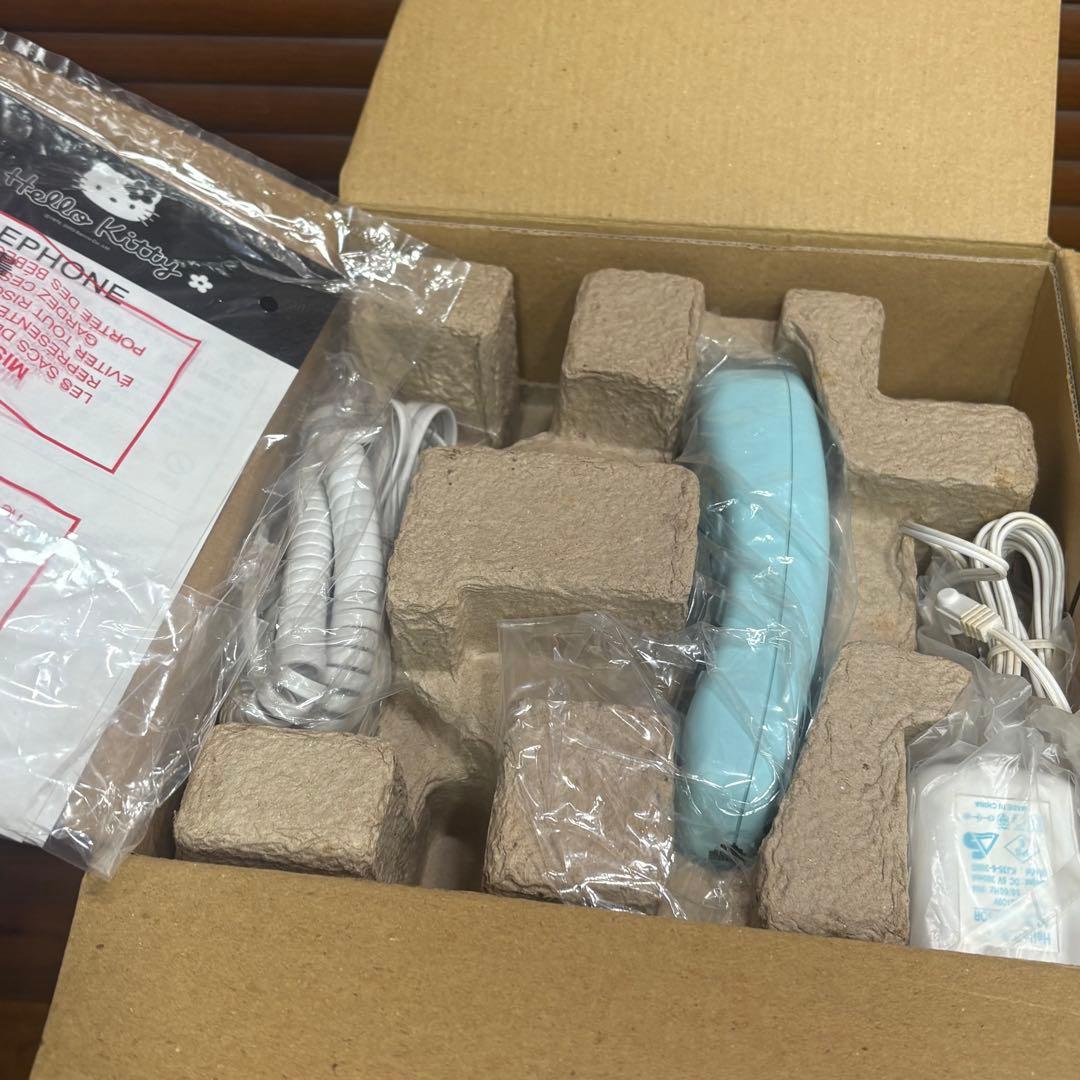 2003年☆激レア☆新品　エンジェルキティ―☆ハローキティ　サンリオ　電話