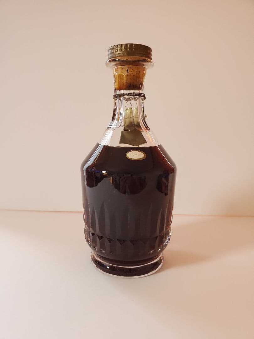 《Hennessy XO コニャック 》バカラボトル