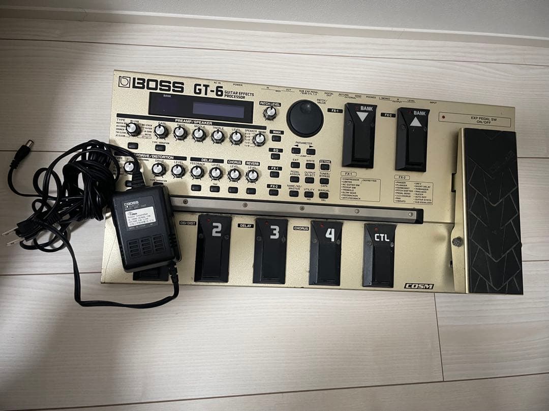 BOSS GT-6 ギターエフェクター