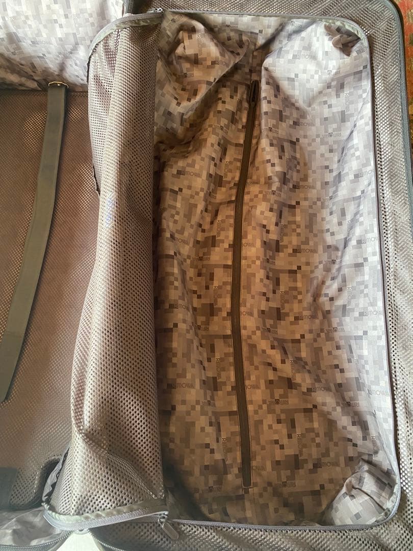 RIMOWA リモワ スーツケース サルサスポーツ　トランクプラス 98L