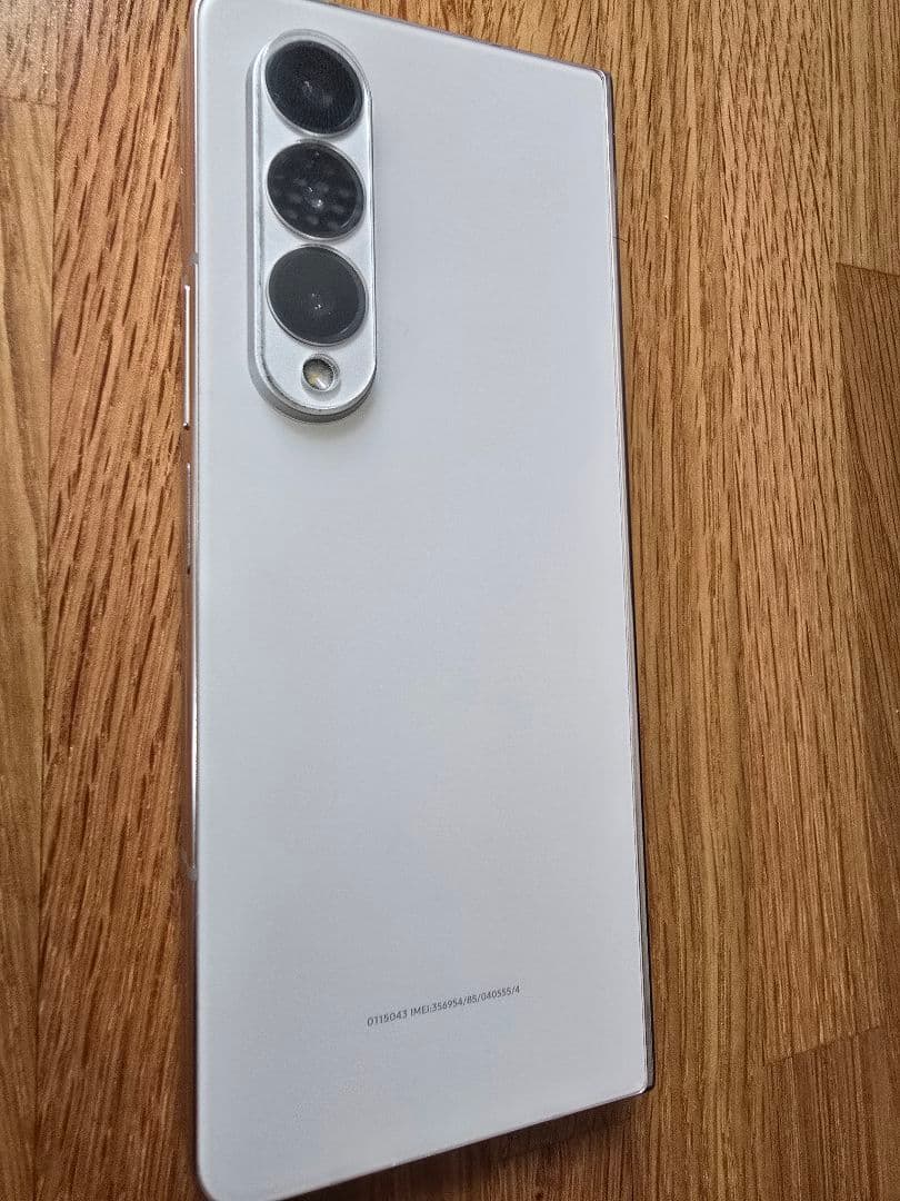 Samsung Galaxy Z Fold 4 256GB SIMフリー 韓国版